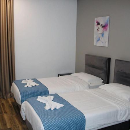 Tirana Center Comfort Rooms المظهر الخارجي الصورة