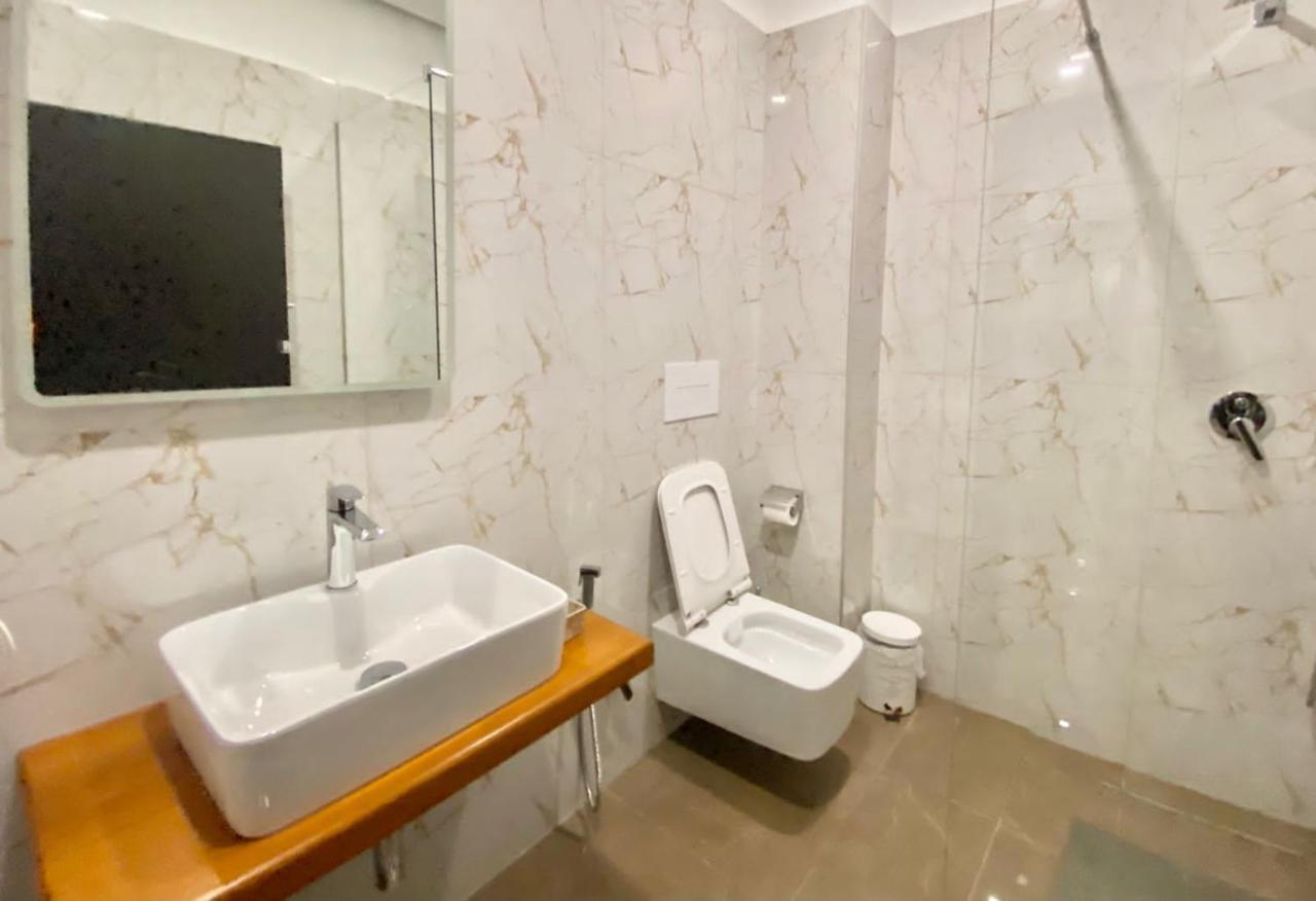 Tirana Center Comfort Rooms المظهر الخارجي الصورة